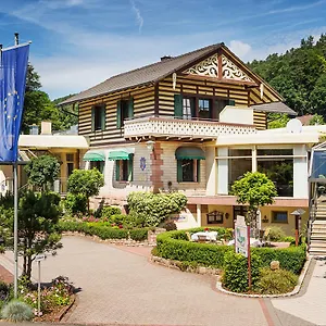 hotel-villa-marburg-im-park.com-bavaria.com/